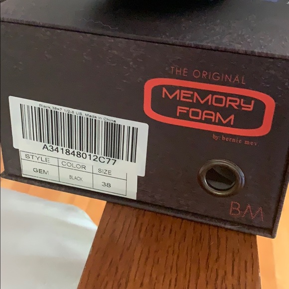 Bernie Mev Basketweave Wedge BLACK - Picture 4 of 4